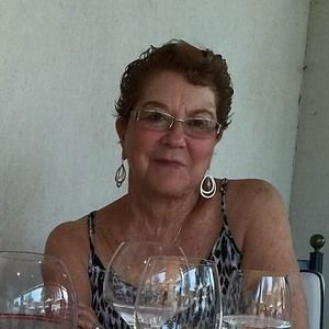 Meet your Posher, Claudette